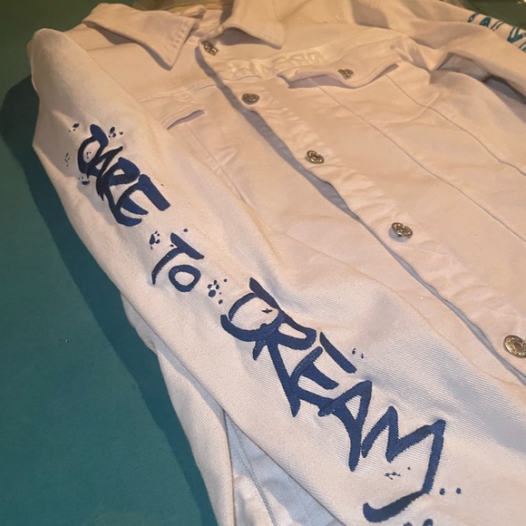 Men’s “Dreamland” Denim Jacket - Picture 3 of 7